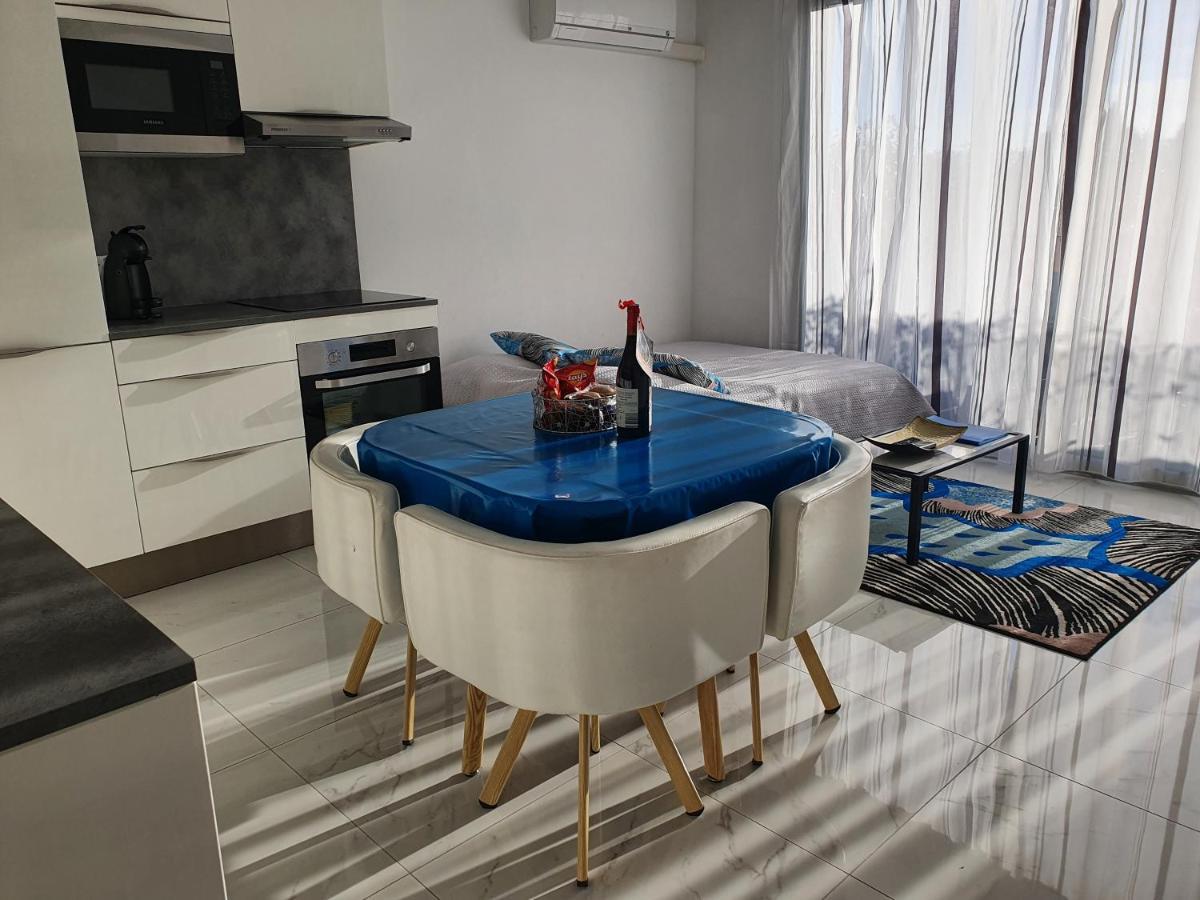 Villa Harmony Валлорис Экстерьер фото